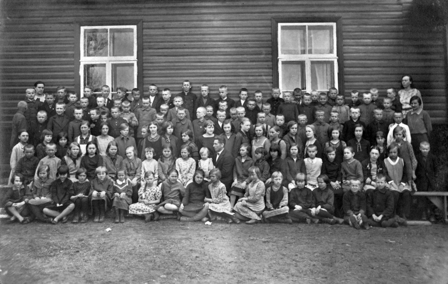 1931. a. Roela kooli õpilased