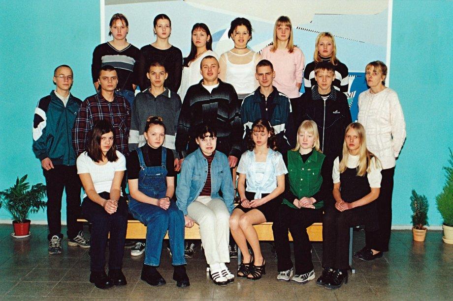 2001. a. IX klass